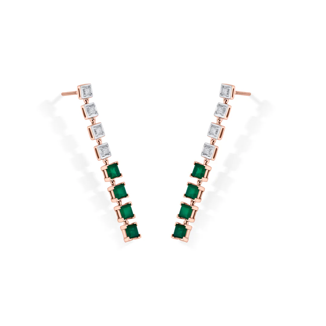 Emerald Falls Gold Stud Diamond Earring for Women - Image 4