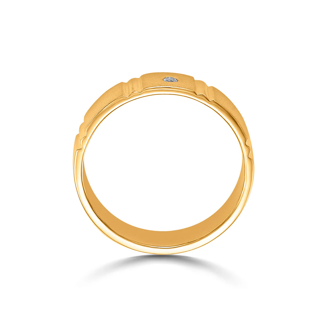 Golden Edge Women's Gold Ring - Image 5
