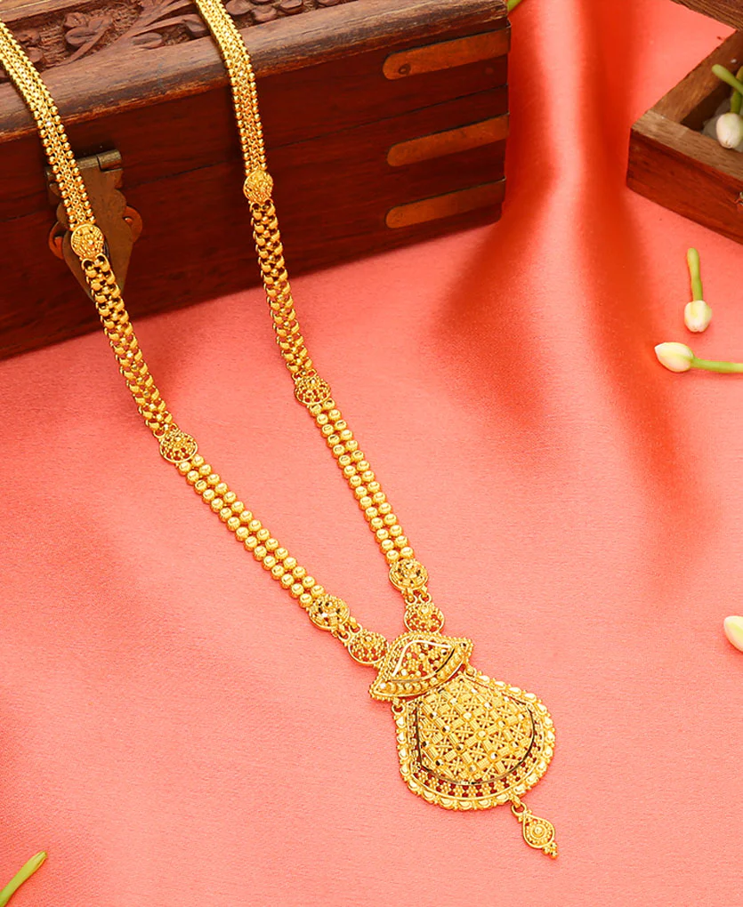 Golden Sanctum Yellow Gold Necklace For Women - Image 4