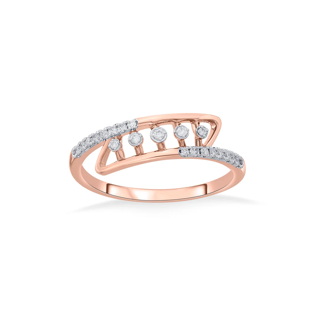 Linked Warp Fashion Diamond Ring - Image 3