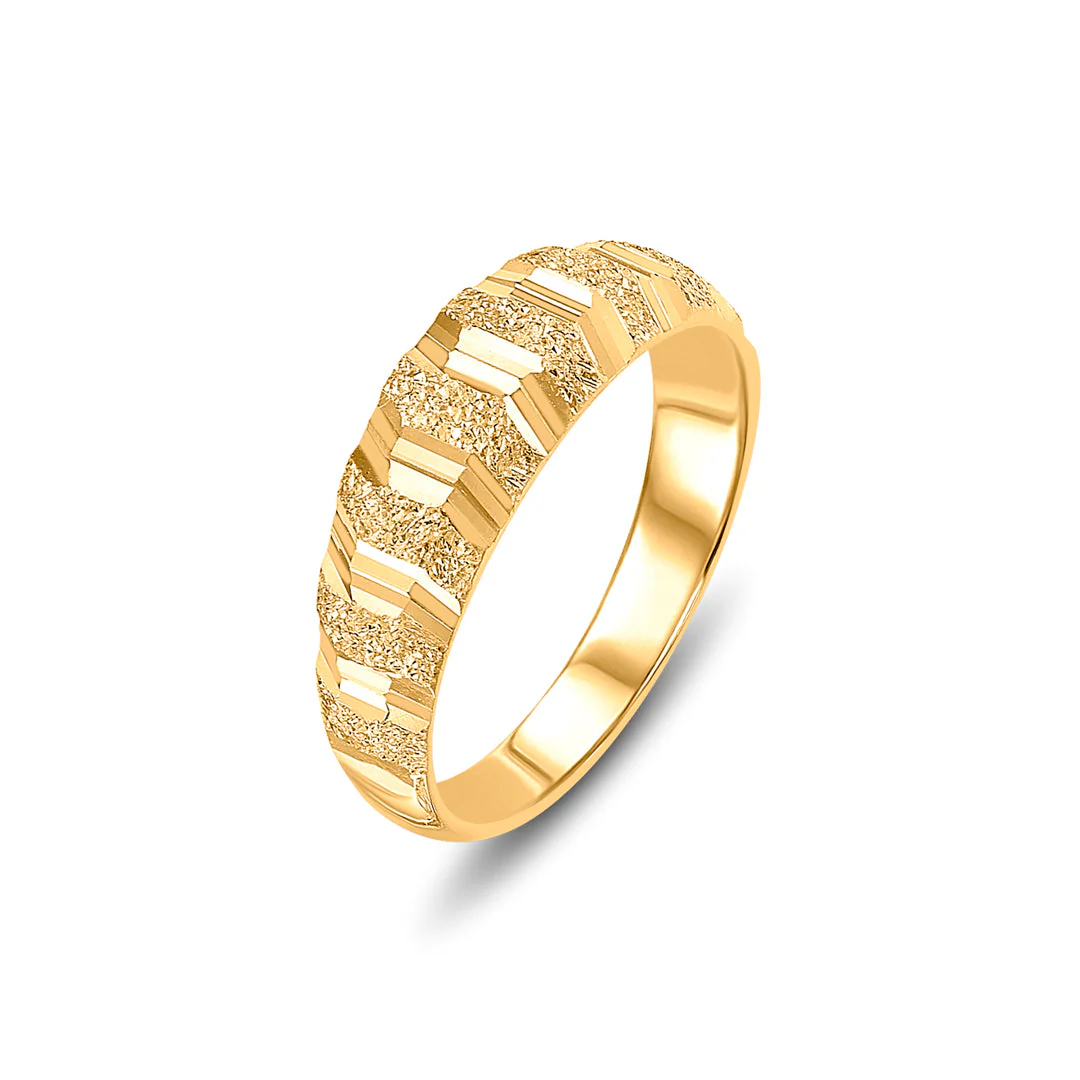 Luxe Icon Women's Gold Ring - Image 4