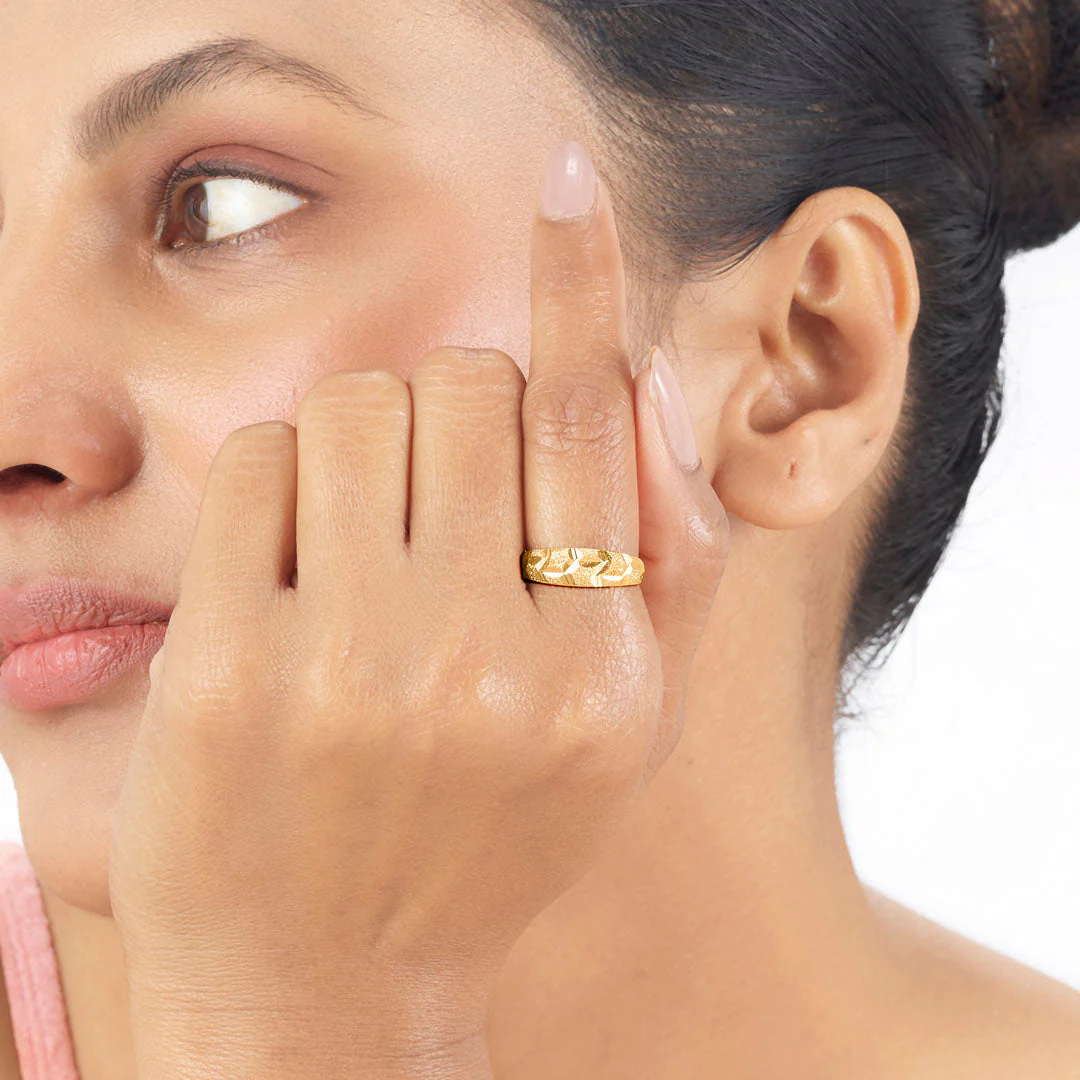 Modern Luxe Women's Gold Ring - Image 2