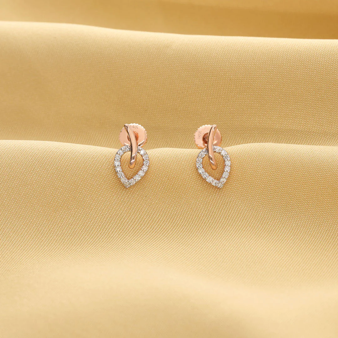 Petiole Glow Diamond Earring - Image 7