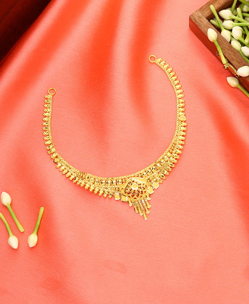 Radiant Kanthi Maal Yellow Gold Traditional Necklace For Women