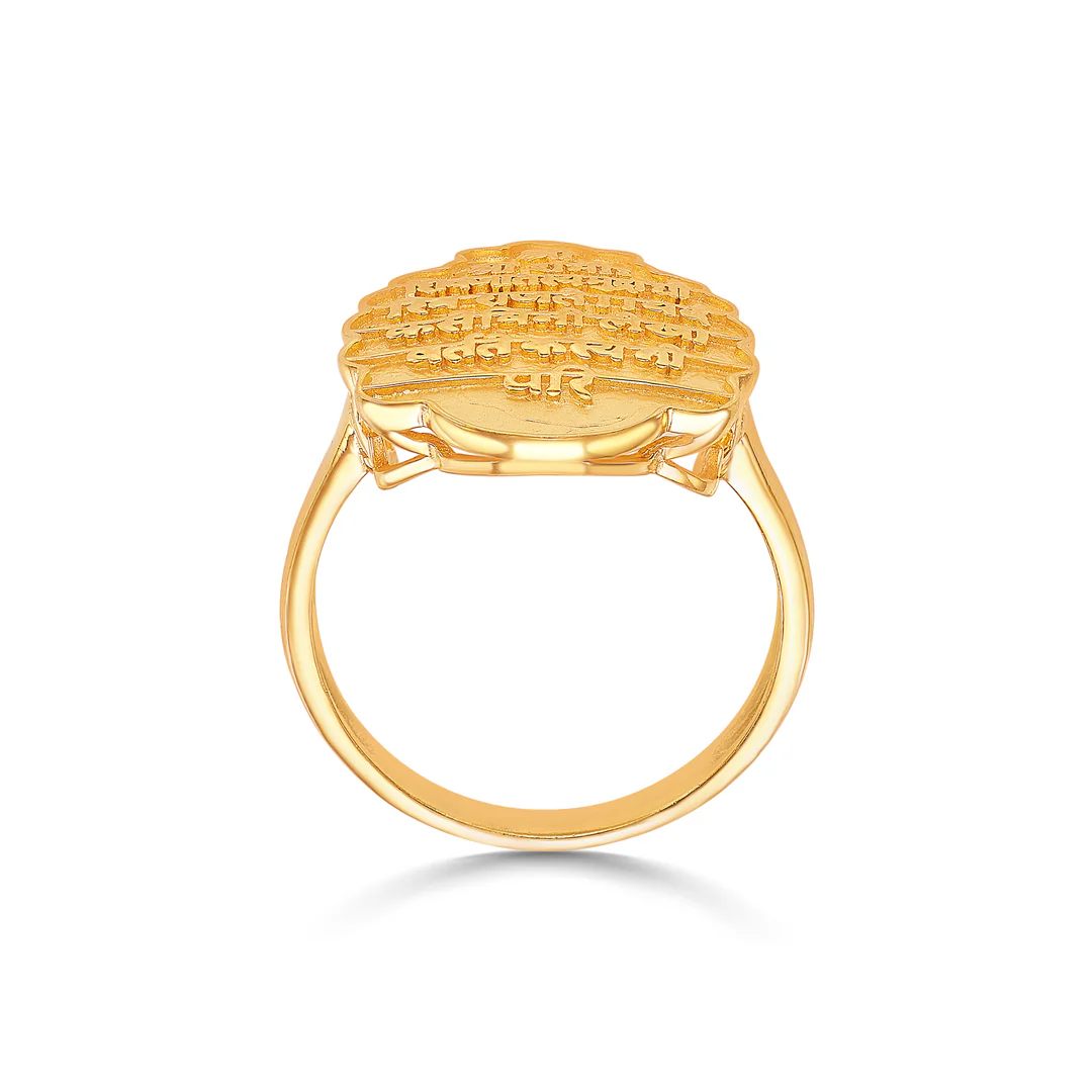 Royal Emblem Gold Men's Ring - Image 4