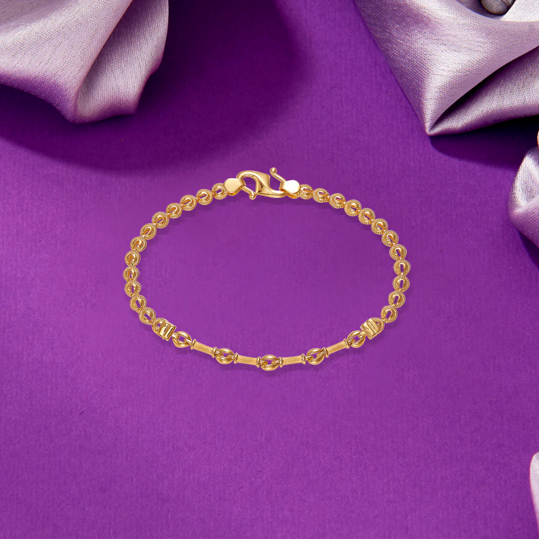 Stellar Strand Yellow Gold Flexible Bracelet For Women