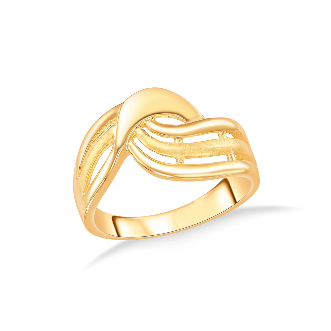 Tranquil Twist Gold Casual Ring For Women - Image 2