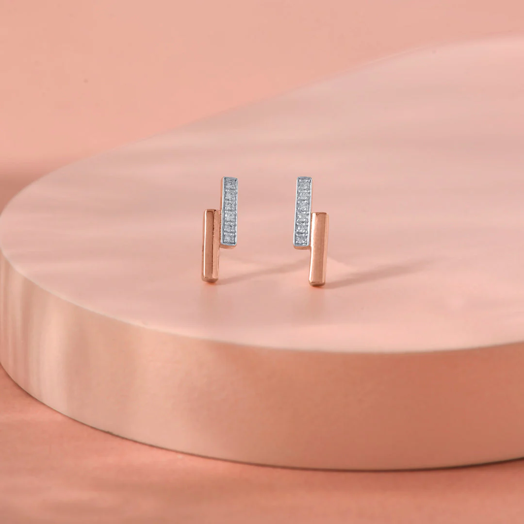 Zyric Bar Diamond Earring